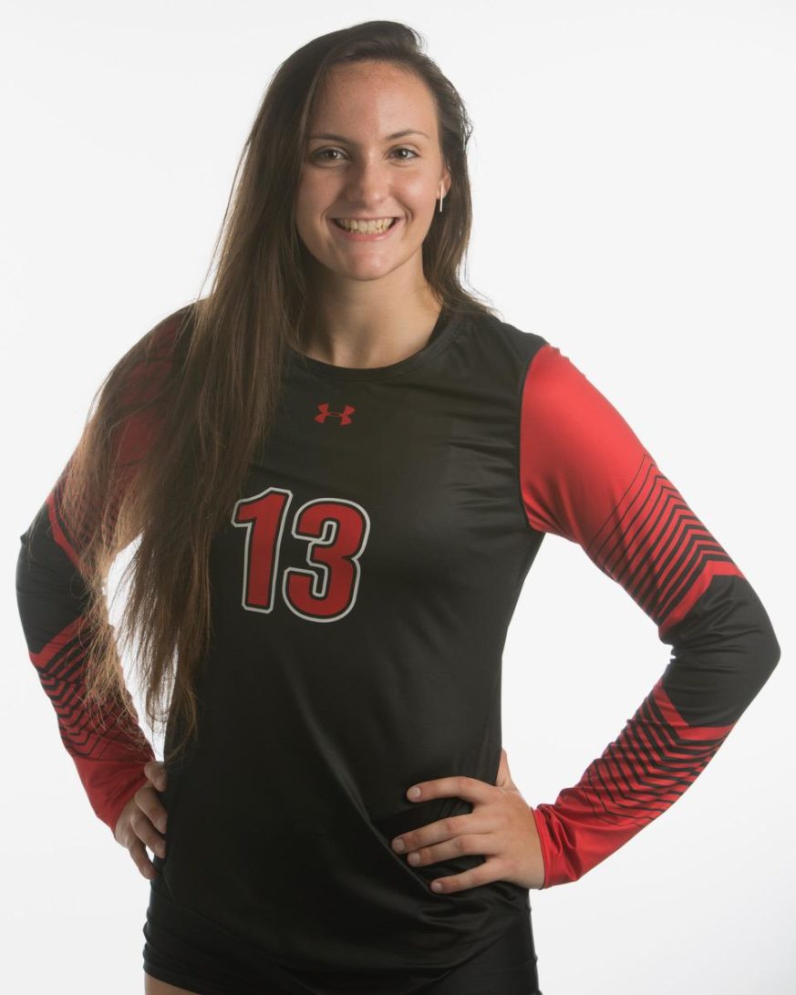 COLLEGE VOLLEYBALL Red Hawks stay hot, collect 20win season Hobbs
