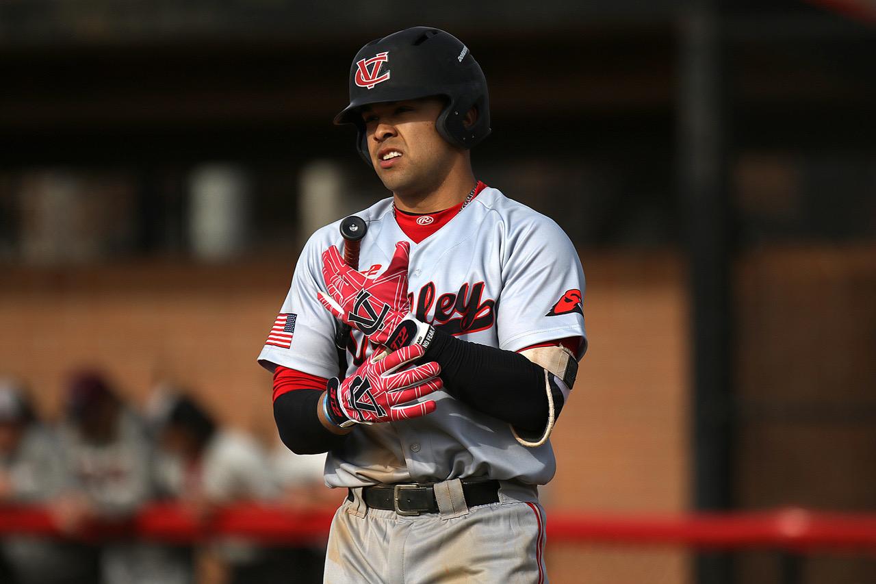 COLLEGE BASEBALL: Red Hawks' Jones wins national player of week award -  Hobbs Daily Report - covering Catawba Valley Sports